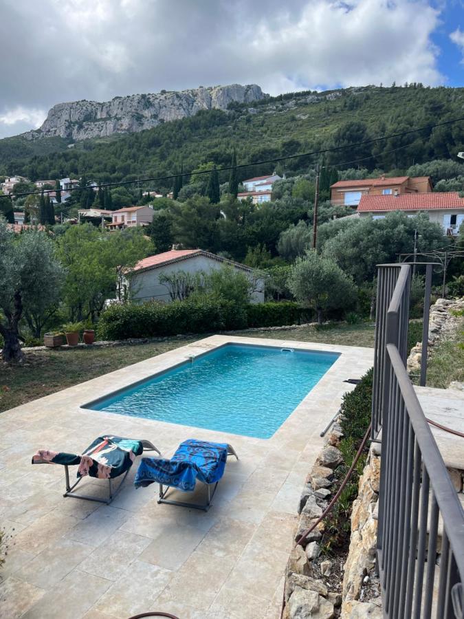 Hauteurs De Toulon : Charmant Studio Piscine Bagian luar foto